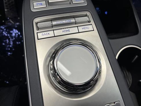 Used 2025 Genesis GV70 3.5T Sport w/ Sport Advanced Package image 26