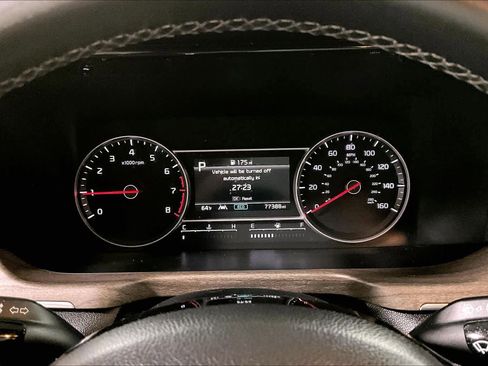 Used 2022 Kia Sorento S image 25