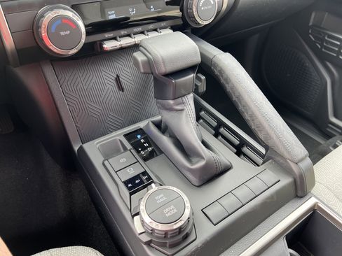 New 2026 Toyota 4Runner SR5 image 22