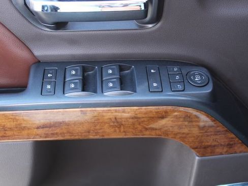 Used 2016 Chevrolet Silverado 1500 High Country image 30