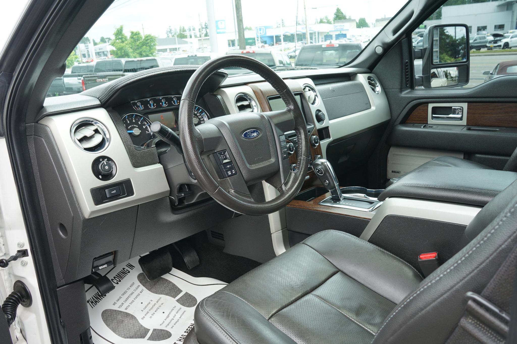 Used 2014 Ford F150 Lariat w/ Equipment Group 502A Luxury AWD/4WD image 11