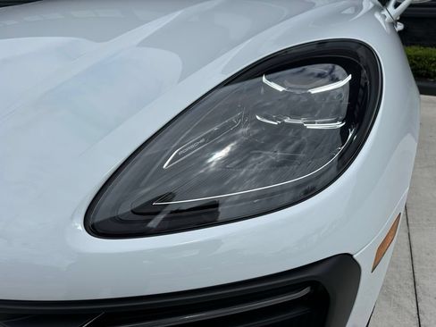 Used 2026 Porsche Macan S AWD/4WD image 13