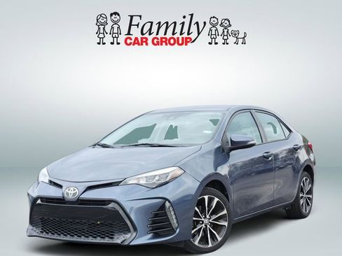 Used 2017 Toyota Corolla SE image 1