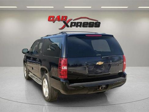 Used 2012 Chevrolet Suburban LT w/ Luxury Package image 14