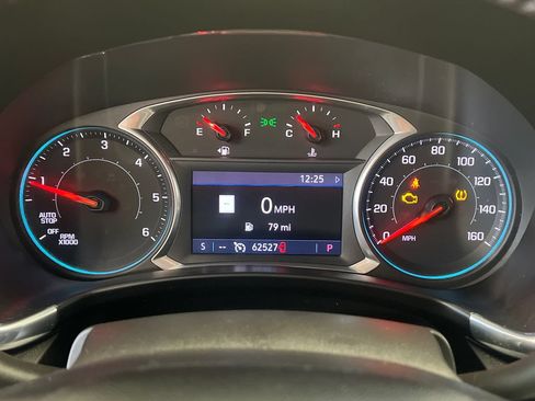 Used 2019 Chevrolet Equinox LT w/ Sun & Navigation Package AWD/4WD image 22