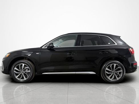 Used 2023 Audi Q5 2.0T Premium Plus w/ Premium Plus Package AWD/4WD image 2