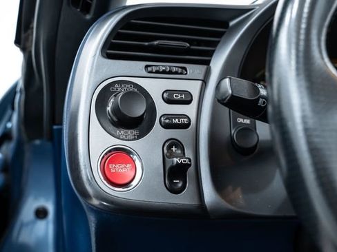 Used 2003 Honda S2000 image 25