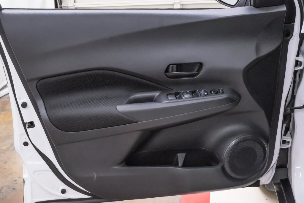 Used 2022 Nissan Kicks S FWD image 23