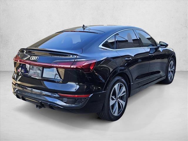 Used 2024 Audi Q8 e-tron Premium Plus w/ Premium Plus Package AWD/4WD image 5