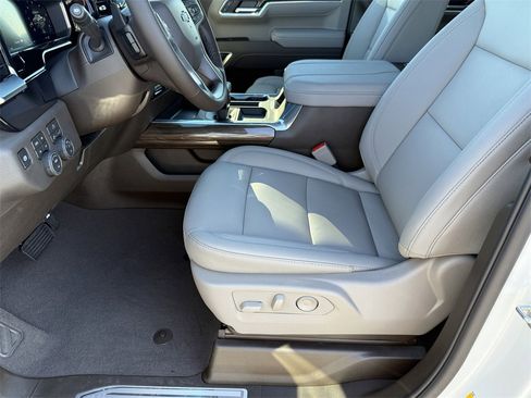 New 2026 Chevrolet Silverado 1500 RST w/ Convenience Package II image 10