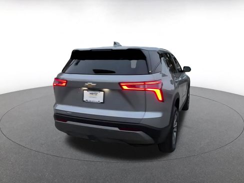 Used 2025 Chevrolet Equinox LT image 14