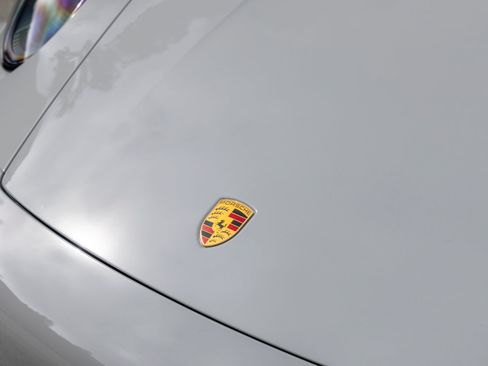 Certified 2022 Porsche 911 Carrera 4S AWD/4WD image 16