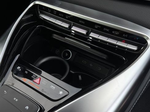 Used 2024 Mercedes-Benz AMG GT 43 image 33