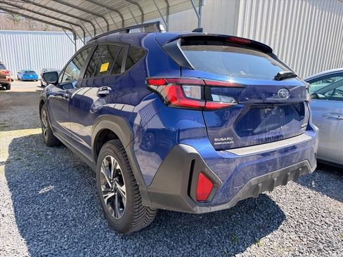 Used 2024 Subaru Crosstrek 2.0i Premium image 8