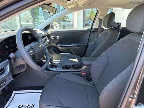 New 2026 Kia K4 FWD image 23