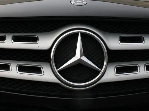 Used 2018 Mercedes-Benz GLA 250 4MATIC image 21