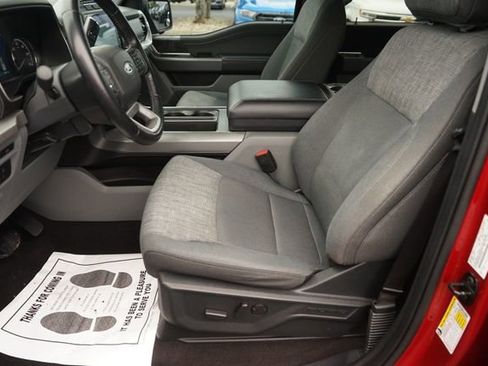 Used 2022 Ford F150 XLT w/ Equipment Group 302A High RWD image 9