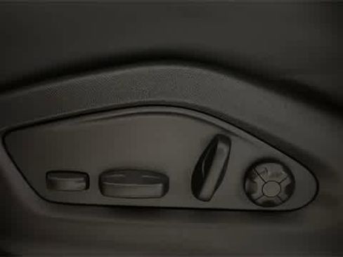 Used 2023 Porsche Cayenne Turbo image 15