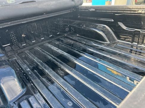 Used 2020 Jeep Gladiator Rubicon image 7