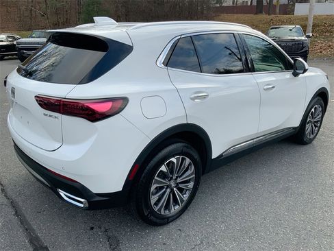 Certified 2025 Buick Envision Preferred image 38