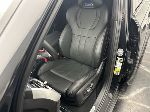 Used 2023 BMW XM image 15