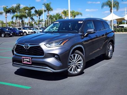 Used 2022 Toyota Highlander Platinum