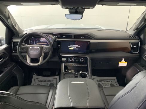 New 2026 GMC Sierra 3500 Denali w/ Denali Reserve Package image 46