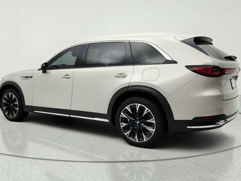 Used 2025 MAZDA CX-90 Plug-In Hybrid w/ Premium Plus AWD/4WD image 7