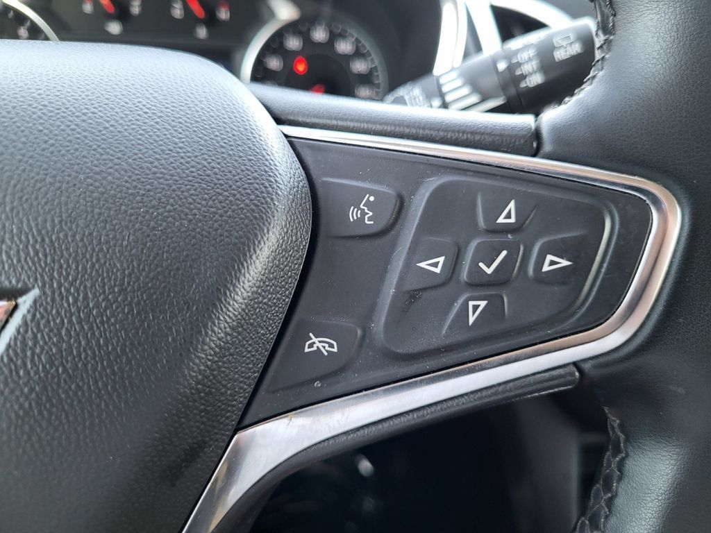 Used 2024 Chevrolet Equinox LT AWD/4WD image 19