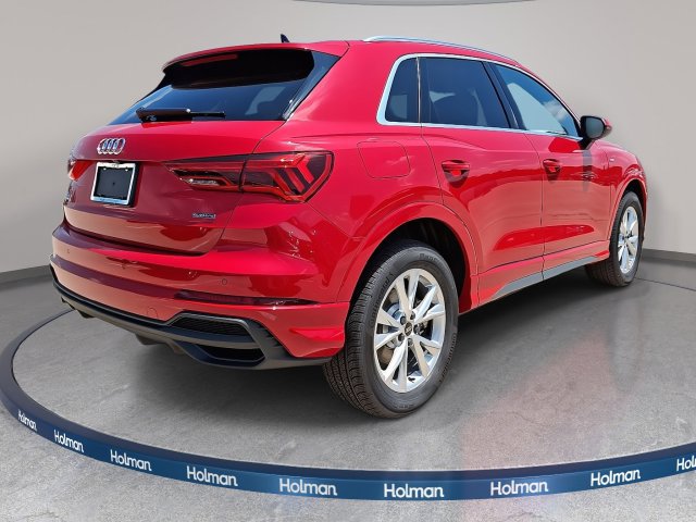 Used 2025 Audi Q3 2.0T Premium AWD/4WD image 3