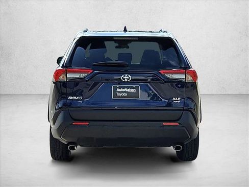 Used 2025 Toyota RAV4 XLE AWD/4WD image 7