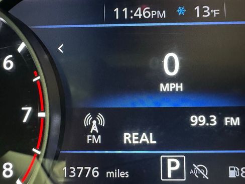 Used 2025 Nissan Sentra SV image 24