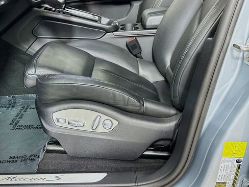 Certified 2023 Porsche Macan S AWD/4WD image 22