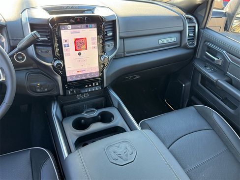 Used 2025 RAM 2500 Laramie w/ Night Edition image 14