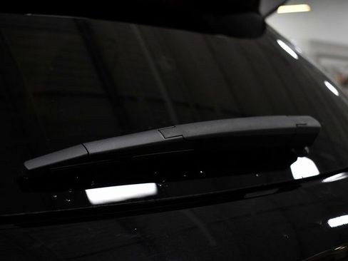 Used 2023 Chevrolet TrailBlazer RS w/ Convenience Package image 21