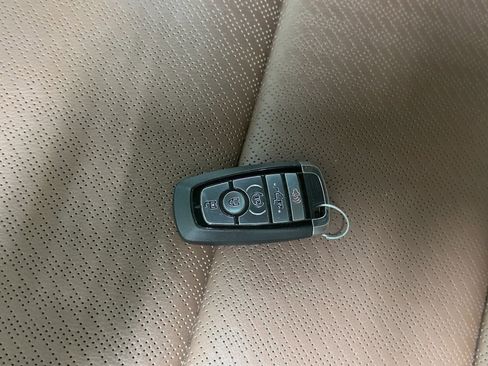 Used 2023 Ford F150 King Ranch RWD image 43