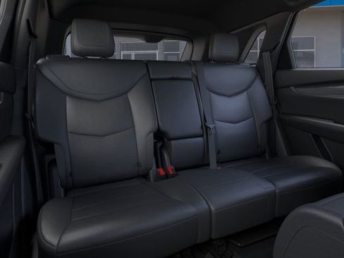 Used 2025 Cadillac XT5 Luxury FWD image 17