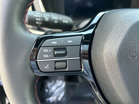 Used 2026 Honda Pilot Black Edition image 21