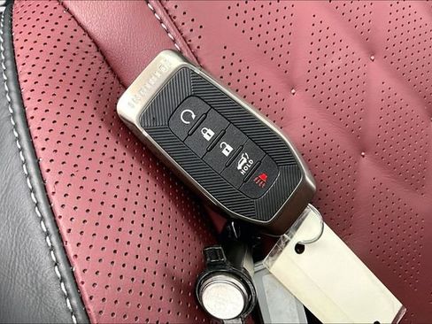 New 2026 INFINITI QX80 Autograph image 11