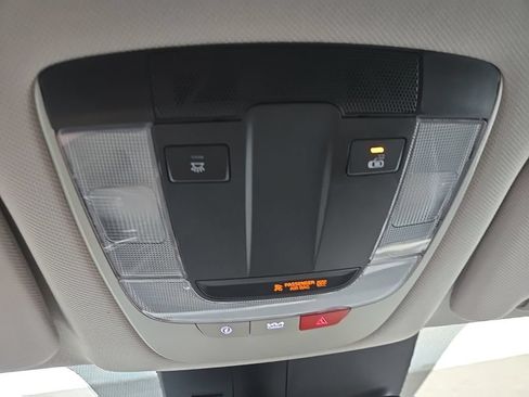 Used 2023 Kia Sorento EX AWD/4WD image 29