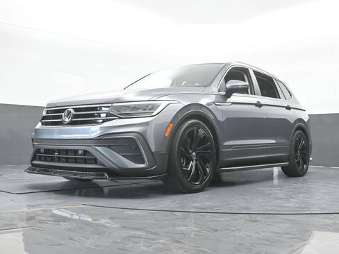 Used 2023 Volkswagen Tiguan SE FWD image 54