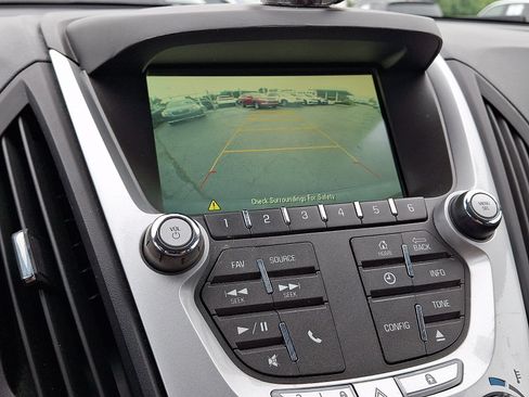 Used 2015 Chevrolet Equinox LT w/ Driver Convenience Package FWD image 17