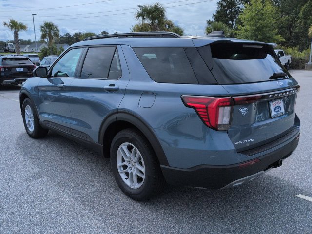 New 2027 Ford Explorer Active w/ Active Comfort Package RWD image 6