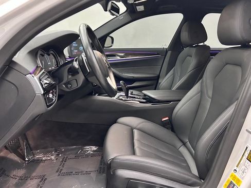 Used 2018 BMW 530e xDrive AWD/4WD image 12