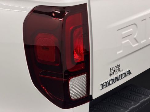 New 2026 Honda Ridgeline RTL image 13