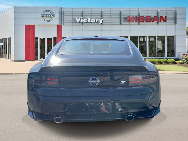 New 2027 Nissan Z Performance RWD image 4