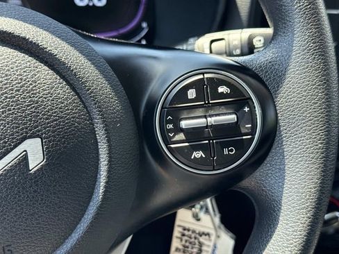 Used 2024 Kia Soul LX w/ Option Group 015 FWD image 23