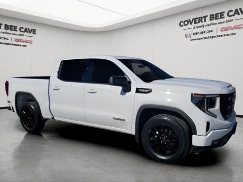 Used 2026 GMC Sierra 1500 Elevation image 1
