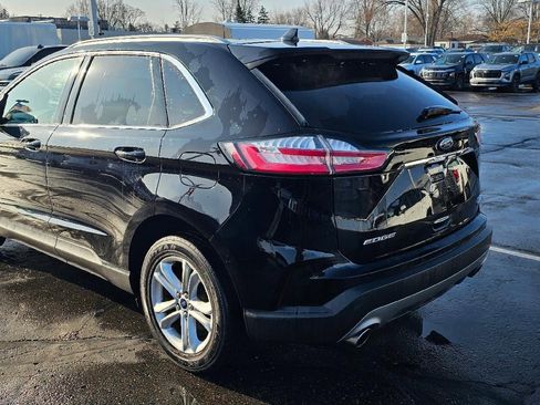 Used 2020 Ford Edge SEL w/ Convenience Package image 5
