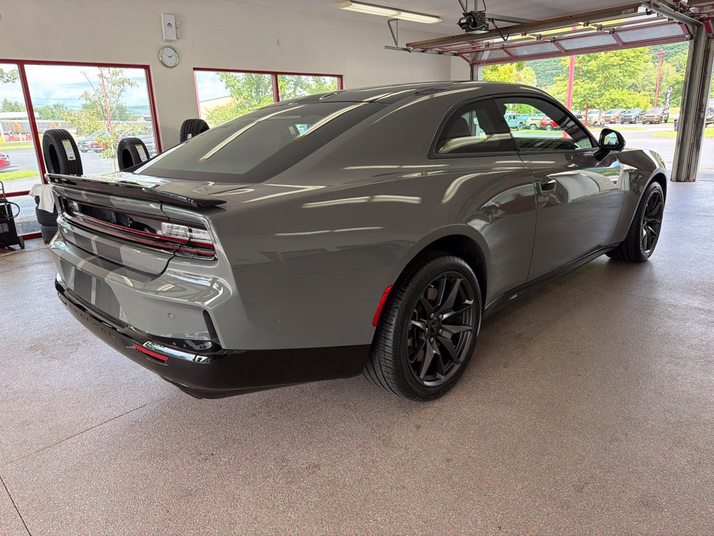 Certified 2026 Dodge Charger Scat Pack AWD/4WD image 31